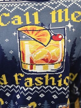 🍍Sweater with Cocktail Theme